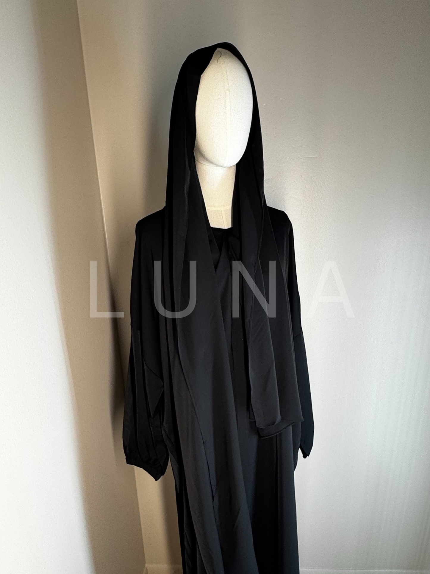 ABAYA MIRA INTEGRATED SCARF-BLACK