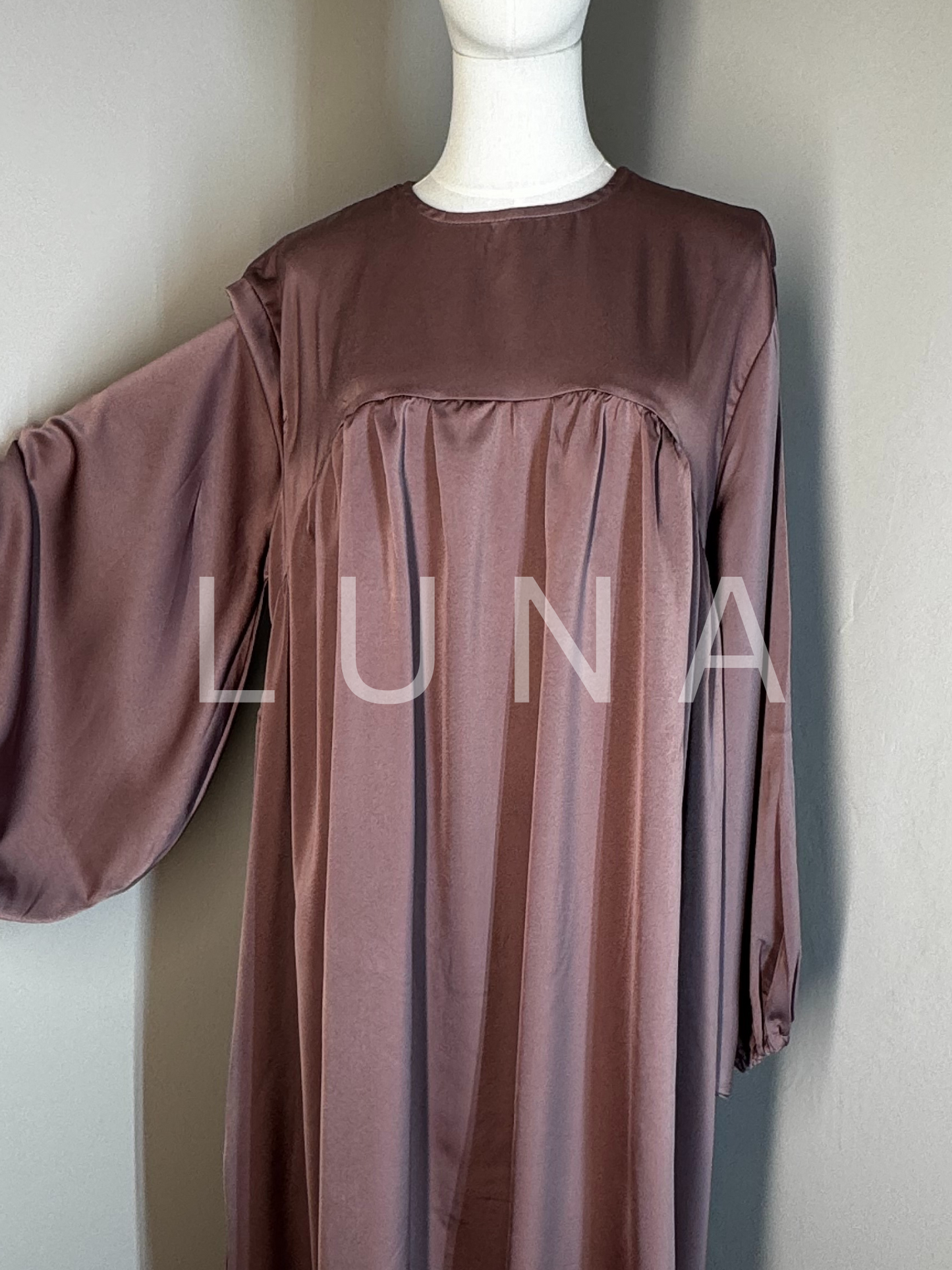 DRESS AMINA - DARK PINK