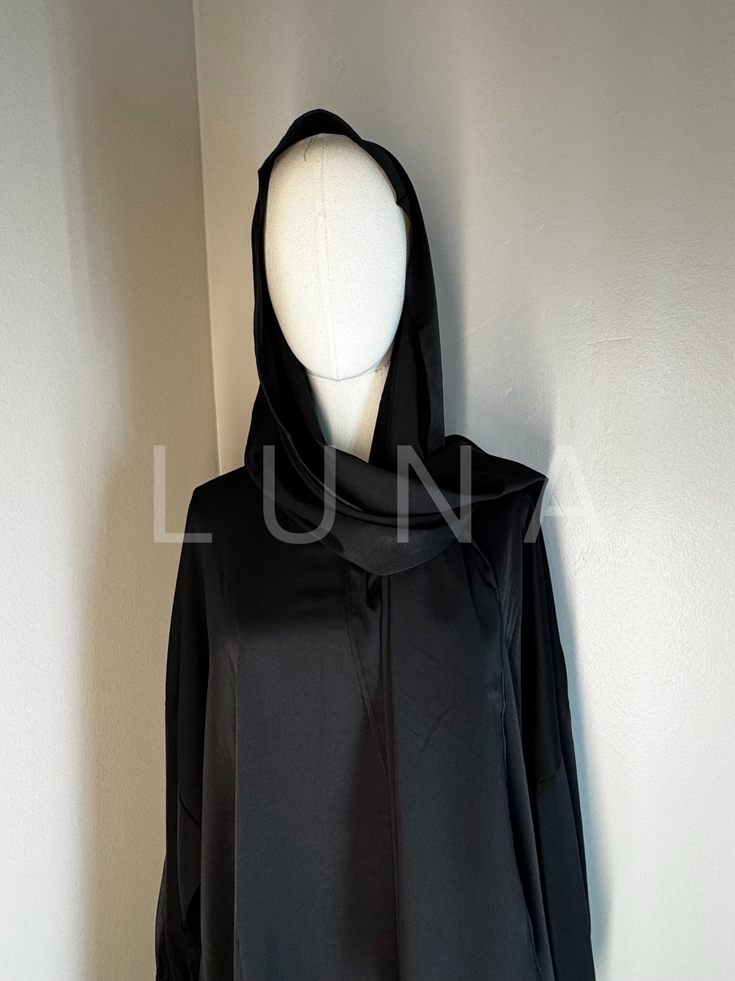 ABAYA MIRA INTEGRATED SCARF-BLACK