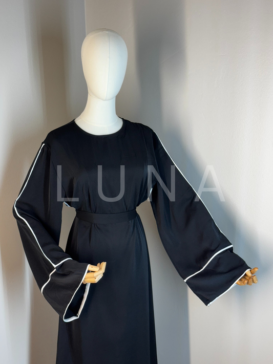 BELTED ABAYA NUR - BLACK