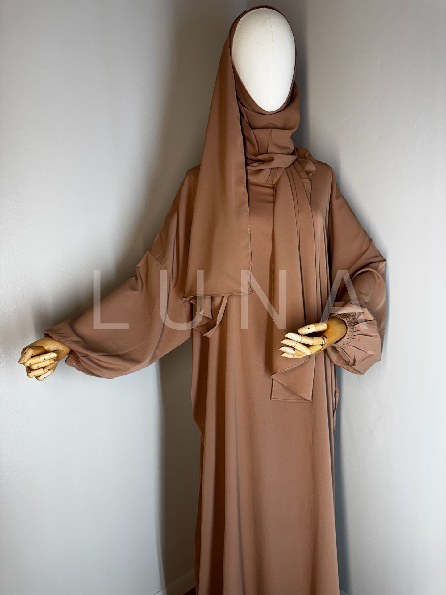 ABAYA MIRA INTEGRATED SCARF-BEIGE