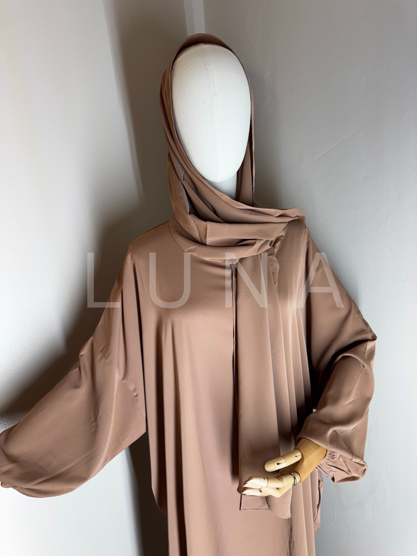 ABAYA MIRA INTEGRATED SCARF-BEIGE