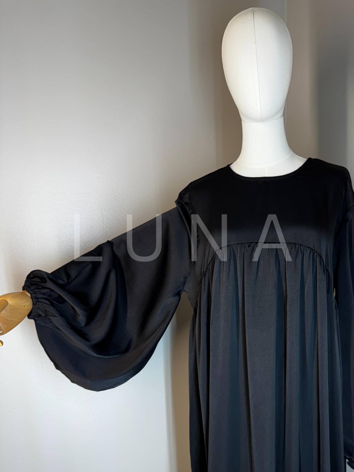 DRESS AMINA - BLACK