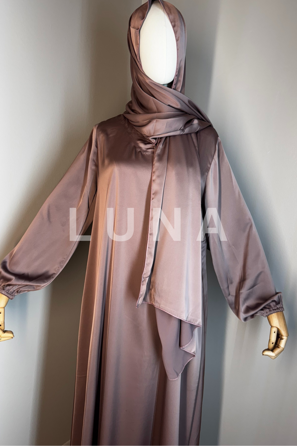 DRESS MARIAM INTEGRATED SCARF - ROSE GOLD