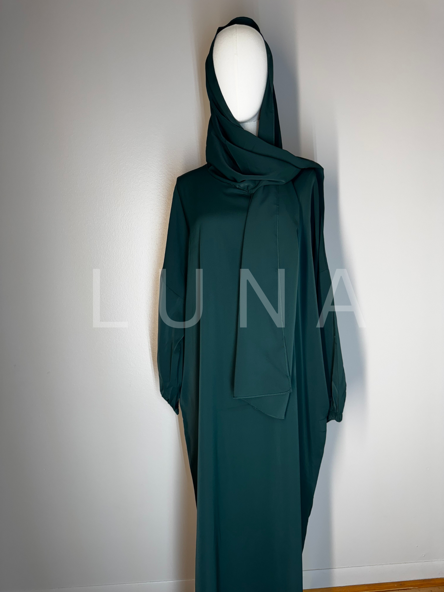 ABAYA MIRA INTEGRATED SCARF-GREEN